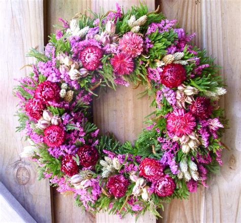 It would help announce spring is here on any door or wall. The 25+ best Dried flower wreaths ideas on Pinterest ...