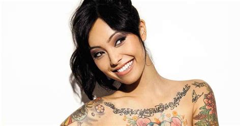 Levy Tran Biography Breasts Height Shoe Size Body Measurements Weight And More