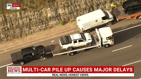 Sydney: M4 traffic nightmare after major crash | Daily Telegraph