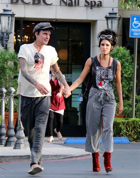 Photo Exclusif Tommy Lee Et Sa Compagne Brittany Furlan Quittent Un