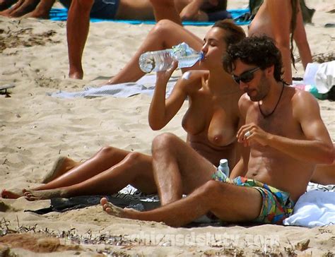 Chicas Desnudas Playa 36 Fotos De Mujeres Desnudas En La Playa Hot