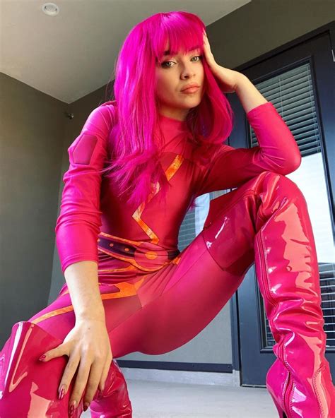 Sabrina Carpenter Dressed Up In A Lava Girl Costume For Halloween 2 Pics The Fappening