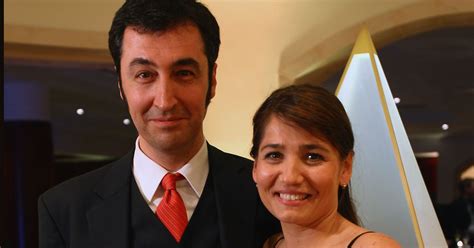Jun 15, 2021 · cem özdemir im gespräch mit moderator frank plasberg quelle: Cem Özdemir: Ehefrau von Erdogan-Fans beschimpft | BUNTE.de