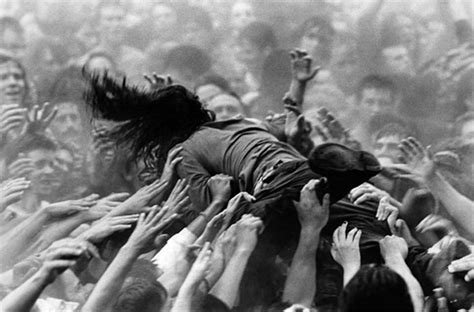 Cellphone footage from cornell's final concert is troubling but inconclusive. Chris Cornell, Soundgarden, Kitsap County, WA 1992 | Lance ...