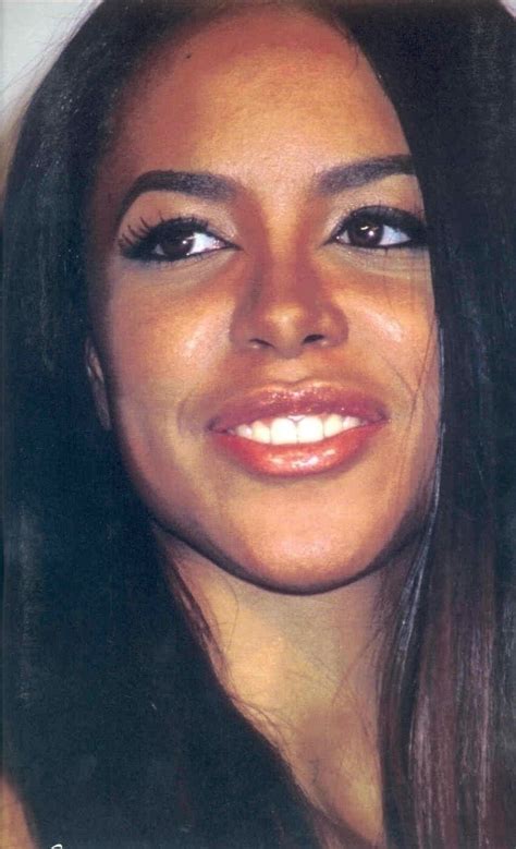 Mtv Movie Awards 2000 Aaliyah Photo 19133898 Fanpop