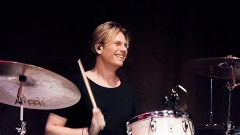 Di Rect Drummer Jamie Westland Speelde Als Kind Al In Kroegennpo Radio