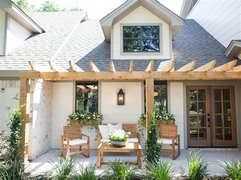 Photos | HGTV's Fixer Upper With Chip and Joanna Gaines | HGTV
