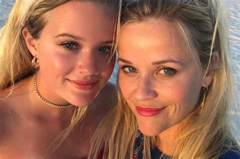 Reese Witherspoon Gave Her Daughter Ava 18 Letters For Her 18th Birthday