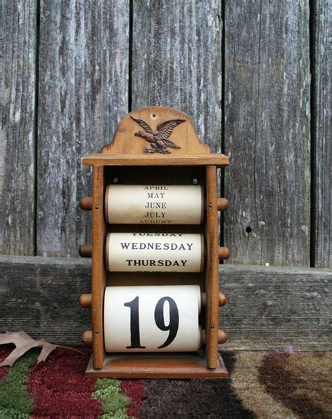 Vintage Wood Perpetual Calendar
