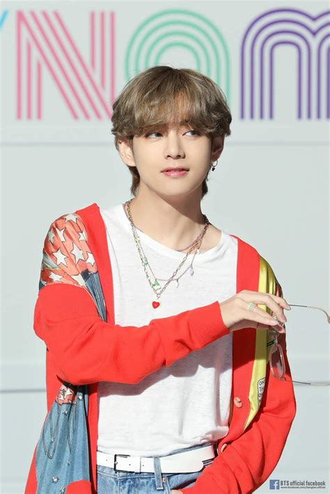 #BTS_Dynamite #V in 2020 | Bts taehyung, Kim taehyung, Taehyung
