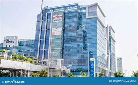 Dlf Cyber City Cyberhub Gurgaon Gurugram Editorial Photography