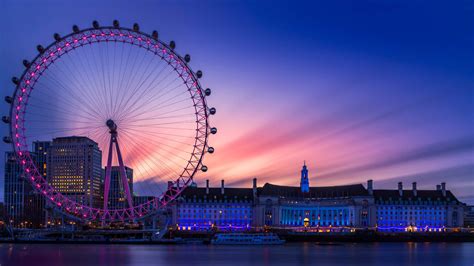 Ladda Ner Londoneye Ferris Wheel I Storbritannien Wallpaper