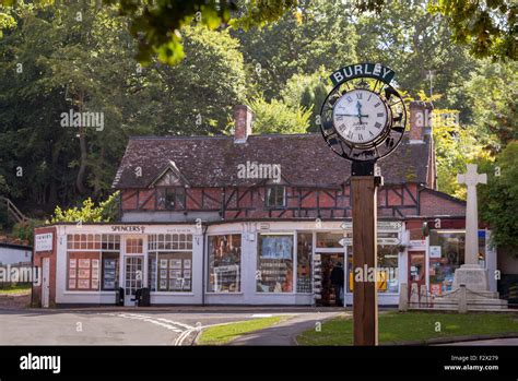 Burley Village In The New Forest Hampshire Uk Stock Photo Alamy