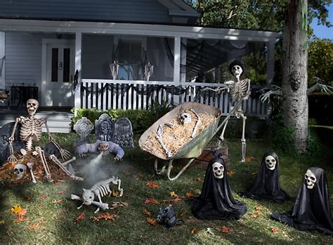 Haunted House Yard Ideas Halloween Party Ideas Holiday Party Ideas