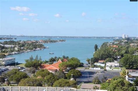Rescue crews have been scrambled to champlain towers in surfside, florida where a residential building collapsed. Champlain Tower South Condo Surfside - Miami Condos Search ...