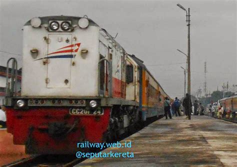 Jadwal kereta api jarak jauh jadwal kereta api lokal jadwal krl. Harga Tiket KA Tegal Express April 2019 | Seputar Kereta Api