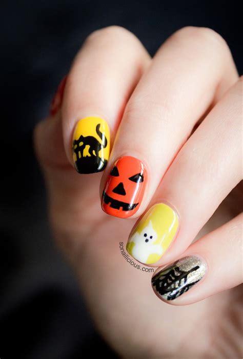 10 Creative Halloween Nail Art Ideas