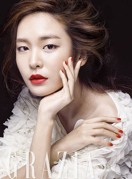 » jung yoo jin » profile, biography, awards, picture and other info of all korean actors and name: » Jung Yoo Jin