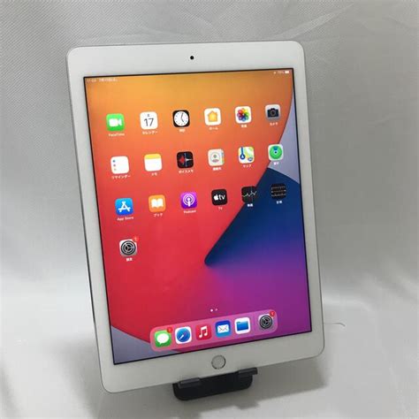 Apple Ipad Pro 9 7インチ Cellular 32gb Simロック解除済の通販 By だりん S Shop｜アップルならラクマ