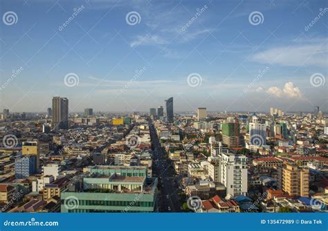 Phnom Penh Overview Daytime Stock Image Image Of Asia Daytime 135472989