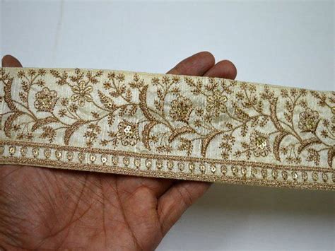 Wholesale 25 Ivory Gold Trim By 9 Yard Indian Fabric Trims