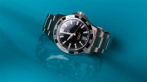 Watch Review Christopher Ward C60 Trident Pro 300 ABlogtoWatch