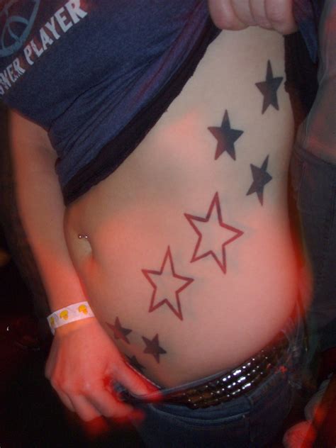 Shooting star tattoo designs have been a popular artistic theme throughout history among tattoo enthusiasts all over the world. 1990Tattoos: Shooting Star Tattoos