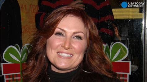 Country Singer Jo Dee Messina Has Cancer