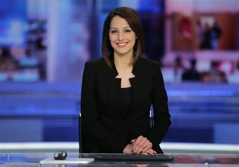 Последние твиты от al jazeera english (@ajenglish). Presentadora de noticias drusa hace historia en Canal 1