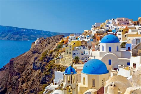 Eese panemorfie) is addressed to a woman, whereas you should say είσαι πανέμορφος (pronounced eese panemorfos) when talking to a man. Santorini: Five reasons to visit the beautiful Greek ...