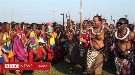 Kukalli yanda sike cin mata tsirara kokunya basuji. Nonon Mata Tsirara / Download Kalli Matan Hausawa Tsirara ...