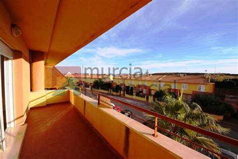 Alquilo piso céntrico en murcia, a 5 minutos de universidad la merced, muy cerca de hospital reina sofia y de parada de autobuses. Piso en Alquiler en Mirador de Agridulce - Murcia Residencial Inmobiliaria
