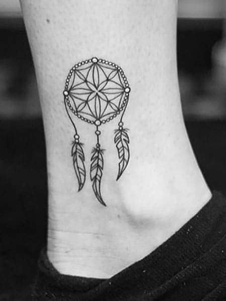 30 Best Dream Catcher Tattoo Designs And Meaning 2023