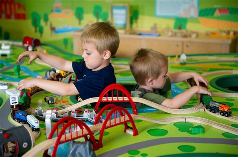 Courier & Press - Business