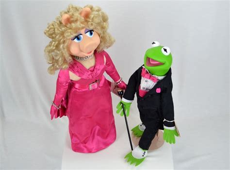 Rare Muppet Set Miss Piggy And Kermit Hamilton Ts Its