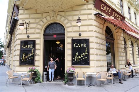 Delcious coffee sourced from single farms, estates and cooperatives around the world and gorgeous hand crafted sandwiches, cakes and pastries | acton high street, london. Top ten Viennese coffee houses plus a grandmas cafe