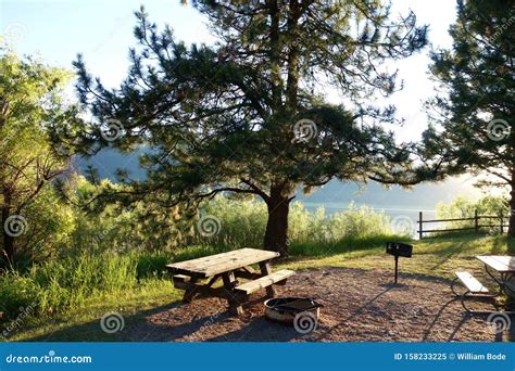 State Camping Site on Cascade Lake Stock Image - Image of fraser, large