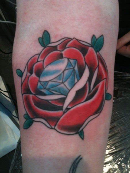 She met gus wagner in 1904, and this was the beginning of her tattoo journey. Diamond Tattoo | Tattoos Photo Gallery