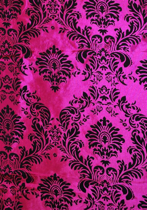 Pink And Gold Damask Wallpaper