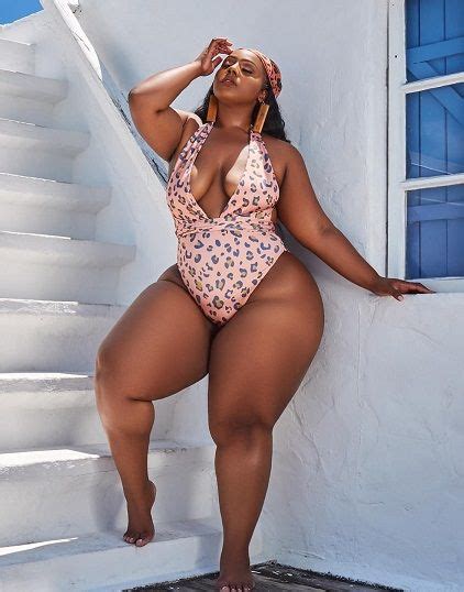 Plus Sized South African Lady Shows Off Her Curves Emmanuel S Blog Black Azz Real Hip Hop