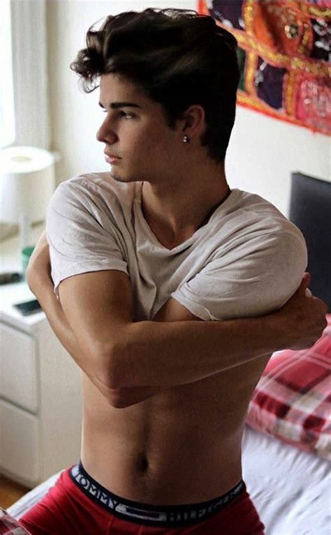 Pin By Daniel Molybdenum On Handsome Teens Cute Guys Sexy Men