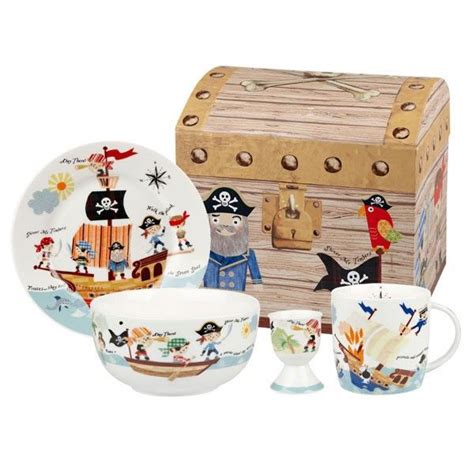 Designed to be eaten directly from the top of the can starting with breakfast of scrambled eggs and bacon, mince pie, turkey and potatoes, gravy, bread sauce, cranberry sauce, broccoli, carrots and parsnips, and finally, christmas pudding. This cheerful breakfast set will be a hit with any little Pirate lover! The style and size of ...