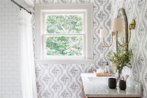 Contemporary White Bathroom With Black And White Patterned Wallpaper Hgtv