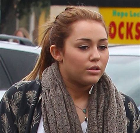 Miley Cyrus Weight Gain Star Drops 50k To Lose 15 Pounds Photos Ibtimes