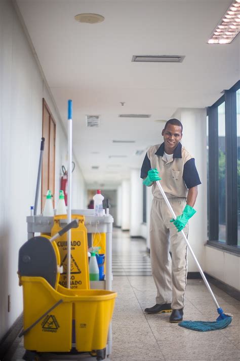 Info loker cleaning service yang selalu update. Loker Batam Juni 2020 Cleaning Service PT Indoyasa Karya Utama