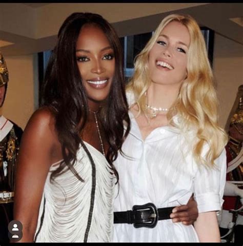 Naomi Campbell Instagram Theplace2