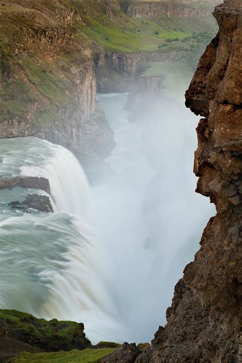 Iceland The Hvita River Roars Photograph By Jaynes Gallery Fine Art