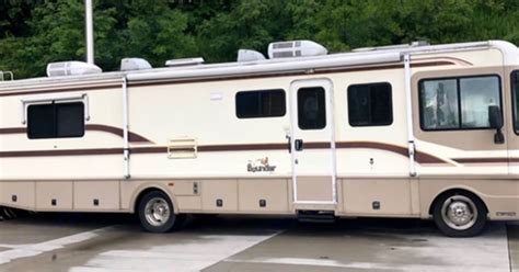 Photos 1998 Fleetwood Bounder Class A Rental In Taylors Sc Outdoorsy