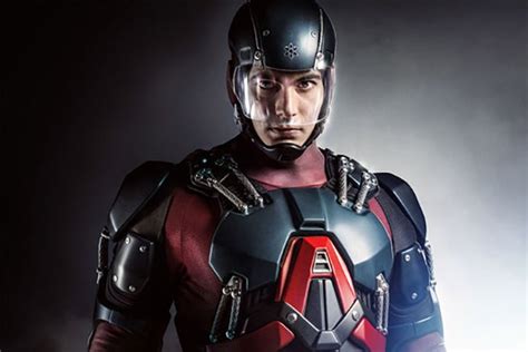 Arrow Reveals First Look At Brandon Routh In Atom Armor Photo
