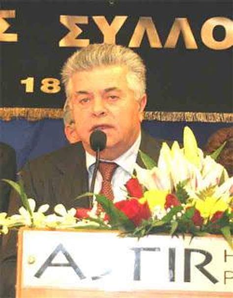 Κώστας ασημακόπουλος είναι το όνομα του 38χρονου άνδρα, που δολοφονήθηκε το βράδυ της δευτέρας στην ηλιούπολη, από αγνώστους δράστες, οι οποίοι εξαφανίστηκαν αμέσως και. Τραγικές στιγμές στα Καλάβρυτα: Έχασε την ζωή του ο Κώστας Ασημακόπουλος | Patras Events